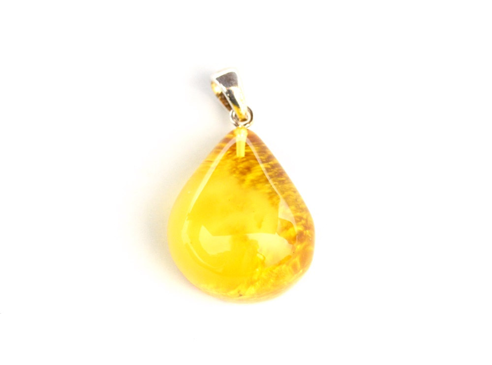 Yellow Amber Pendant, Baltic Amber, Yellow Pendant, Lemon Amber, Lemon Pendant, Cute Simply Pendant Jewelry For Woman. 0160